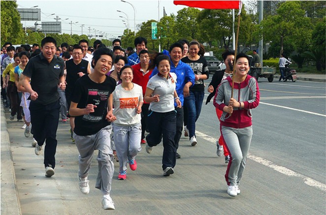 活力青春，與長跑同行！